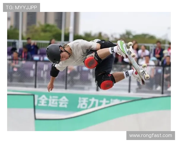 南京滑板队以73分领跑滑板精英赛积分榜展现强劲实力