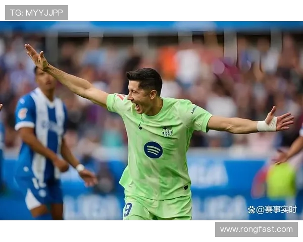 莱万特与巴塞罗那激战结果揭晓球迷热议精彩瞬间与未来展望