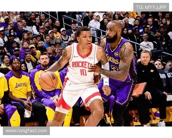 雨燕直播湖人对阵火箭精彩赛事回顾与分析尽在此处