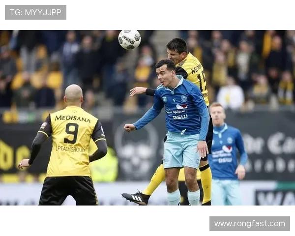 周伟独家解析足球技巧与战术心得助你提升球技与比赛表现