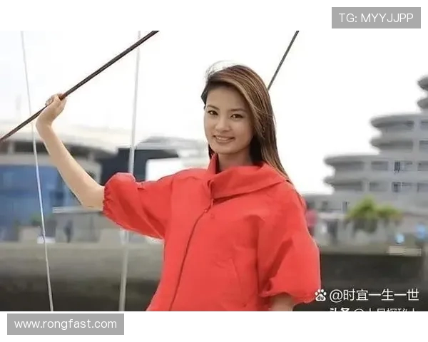 对话吴娜：回顾羽毛球生涯的辉煌与挑战与未来展望