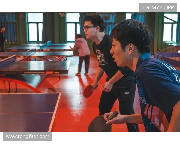 乒乓球盛宴:深入解析广州乒乓球队默契配合的秘密与技巧